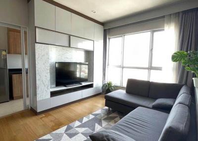 2-BR Condo at Hive Sathorn near BTS Krung Thon Buri