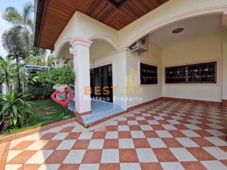 3 Bedrooms Villa / Single House in Ponthep 3/1 East Pattaya H011667