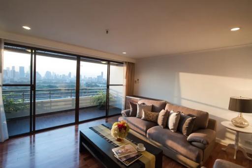 Two Bedroom apartment for rent at Mayfair Garden