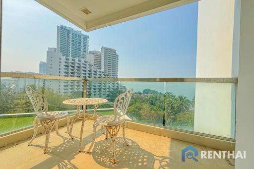 For sale Beach front condo The Palm Wongamat Studio Sea view