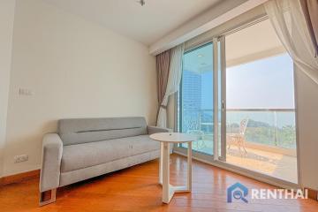 For sale Beach front condo The Palm Wongamat Studio Sea view