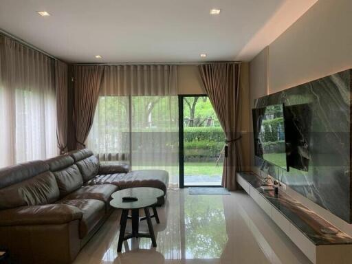 House for Rent at  Burasiri Wongwaen-Onnut