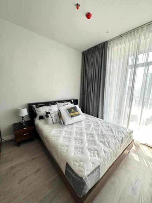 Condo for Rent at Rhythm Ekkamai Estate