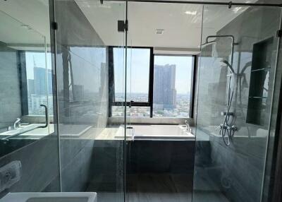 Condo for Rent at Ideo Q Sukhumvit 36