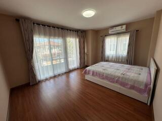 House for Rent in Nam Phrae, Hang Dong.