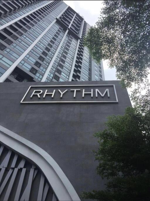 Condo for Sale at Rhythm Sukhumvit 44/1