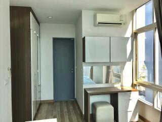 Condo for Sale at Ideo Verve Sukhumvit