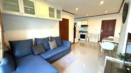 Condo for Rent at Saranjai Mansion