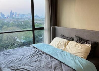 Condo for Rent at Lumpini Suites Phetchaburi-Makkasan