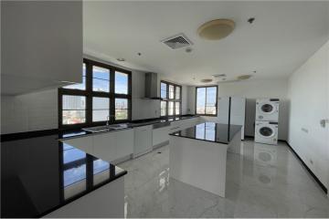 Spacious 4 bedrooms in Sathorn For rent. - 920071001-11485