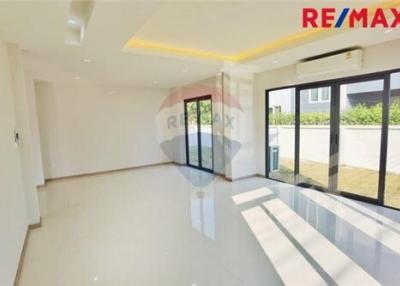 310 Sqm., 4 Beds Townhouse listed for ฿ 11,000,000.