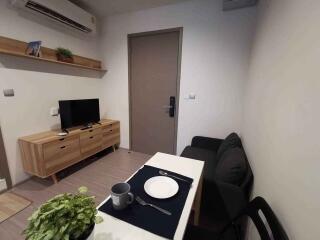 Condo for Rent at Life Asoke Hype