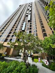 Condo for Rent at Oka Haus