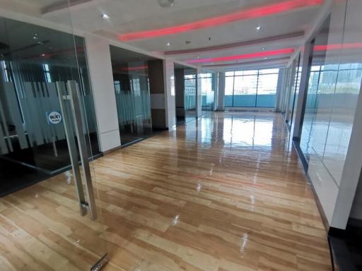 For Rent Bangkok Office Sathorn BTS Sala Daeng MRT Lumpini Sathorn