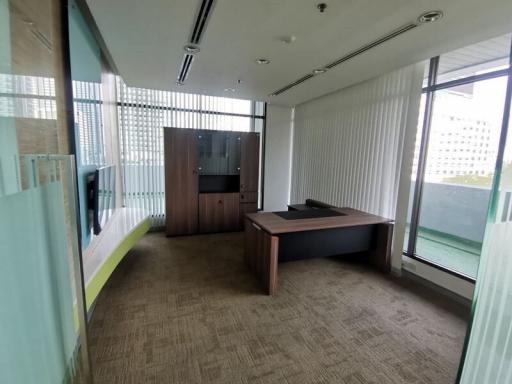 For Rent Bangkok Office Sathorn BTS Sala Daeng MRT Lumpini Sathorn