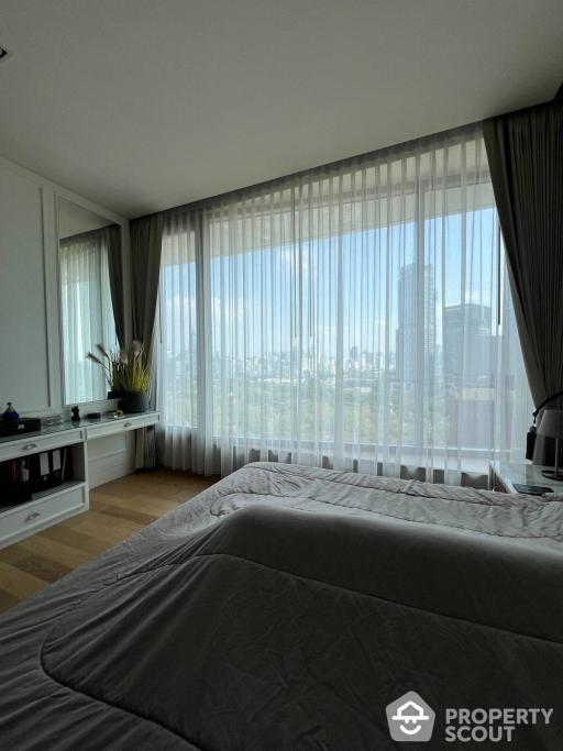 2-BR Condo at Saladaeng One near MRT Si Lom