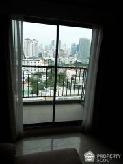 2-BR Condo at The Crest Sukhumvit 34 near BTS Thong Lor (ID 476911)