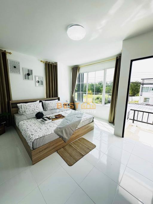 2 Bedrooms Townhouse Nong Pla Lai H011671