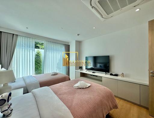 Incredible 4 Bedroom Luxury Apartment in Ekkamai