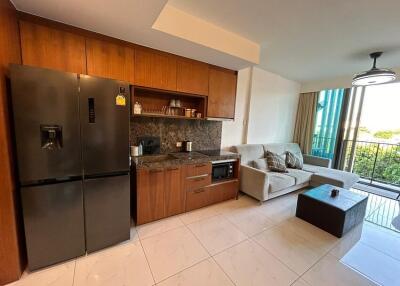 Siamese 39  Modern 2 Bedroom Condo in Phrom Phong