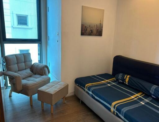 Siamese 39  Modern 2 Bedroom Condo in Phrom Phong