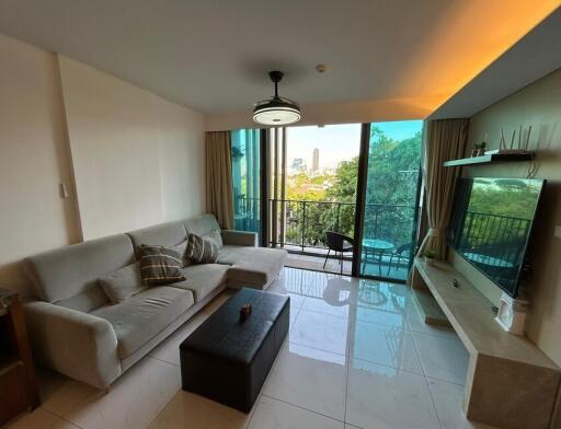 Siamese 39  Modern 2 Bedroom Condo in Phrom Phong