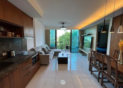 Siamese 39  Modern 2 Bedroom Condo in Phrom Phong