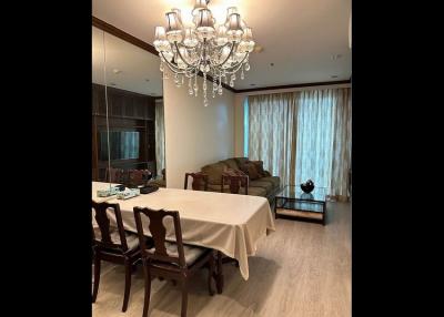 Le Luk Skywalk  Compact 2 Bedroom Condo Near BTS Phra Khanong