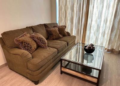 Le Luk Skywalk  Compact 2 Bedroom Condo Near BTS Phra Khanong