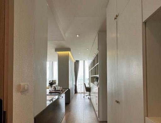 Park 24  Awesome 3 Bedroom Condo For Sale in Phrom Phong