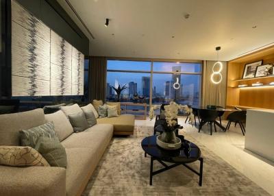 The Four Seasons Private Residences  Exquisite 2 Bedroom Riverside Property