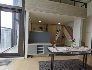 Chewathai Residence  Modern 1 Bedroom Duplex Condo Near MRT