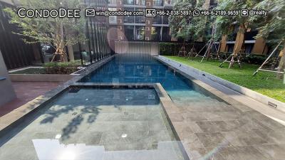 Garden Pool Access Condo BTS Ekkamai Sale