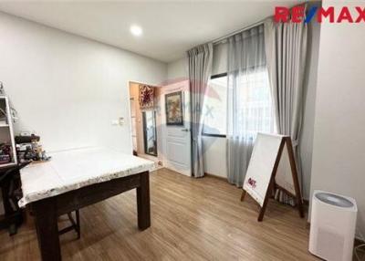 190 Sqm., 4 Beds Townhouse listed for ฿ 6,990,000.