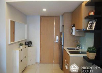 1-BR Condo at Socio Ruamrudee near BTS Nana