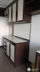 3-BR Apt. near BTS Ari