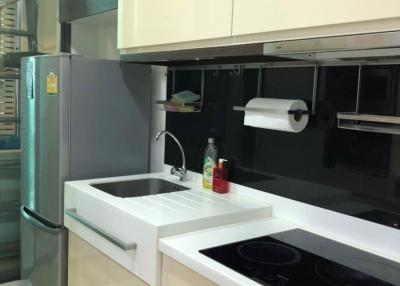 2 bed Condo in The Room Sukhumvit 62 Bangchak Sub District C020862