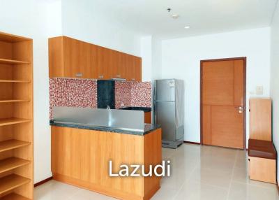 1 Bedroom 1 Bathroom 55 SQ.M. Villa Sathorn