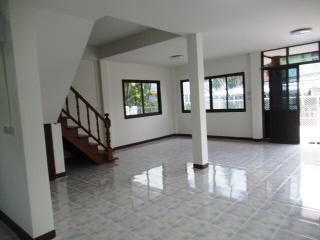💝 2-story house, Kluai Phae Village Sailang-Maetha Road 🏠