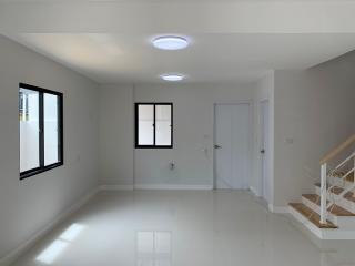 💝 3-story townhouse, renovated, Liang Mueang Nonthaburi Road, The Connect Up 3, Rattanathibet 17 🏠