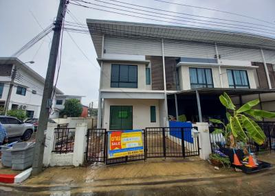 💝 2-story townhouse, Krungnon-Jongthanom Road. (Atchariya Phatthana Road) Modi Villa Village 🏠