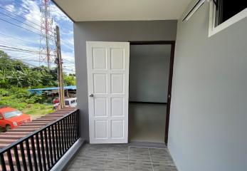 💝 2-story townhouse, Sala Sink Road. Ban Pheland and House University 🏠