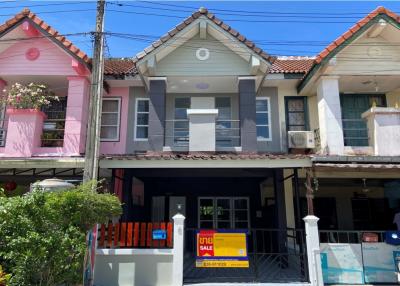 💝 2-story townhouse, renovated, Soi Patthanaprasert 4, Sukhumvit Road (Highway 3)🏠