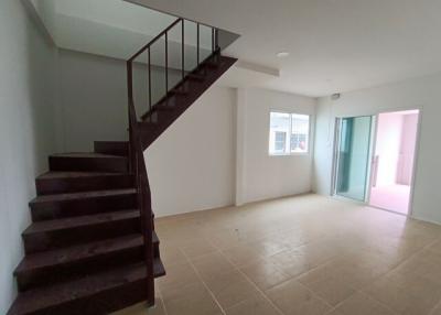 💝 2-story townhouse, renovated, Liab Khlong Road 7, Supalak Village Village 🏠