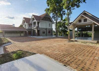💝 2-story house, renovated, 219 sq m, Wat Phra Yat - Hantra Road, Thaweesap Village 🏠
