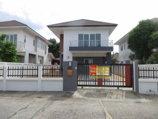 💝 Renovated 2-story house, University Road, Sirisuk Village 3 🏠