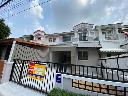 💝 2-story townhouse, Phraya Suren Road 🏠