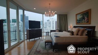 4-BR Condo at Royce Private Residences near MRT Sukhumvit (ID 513858)