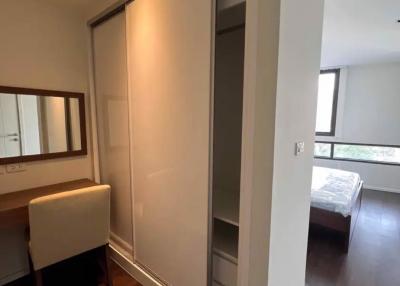 2 ห้องนอน, 2 ห้องน้ำ คอนโด ราคา ฿ 29,000/เดือน