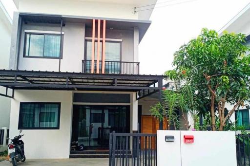 2 Bedrooms 2 Storyhouse for Sale in San phak wan, Hang Dong